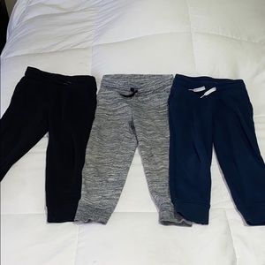5 pairs boys sweats 5t/5
